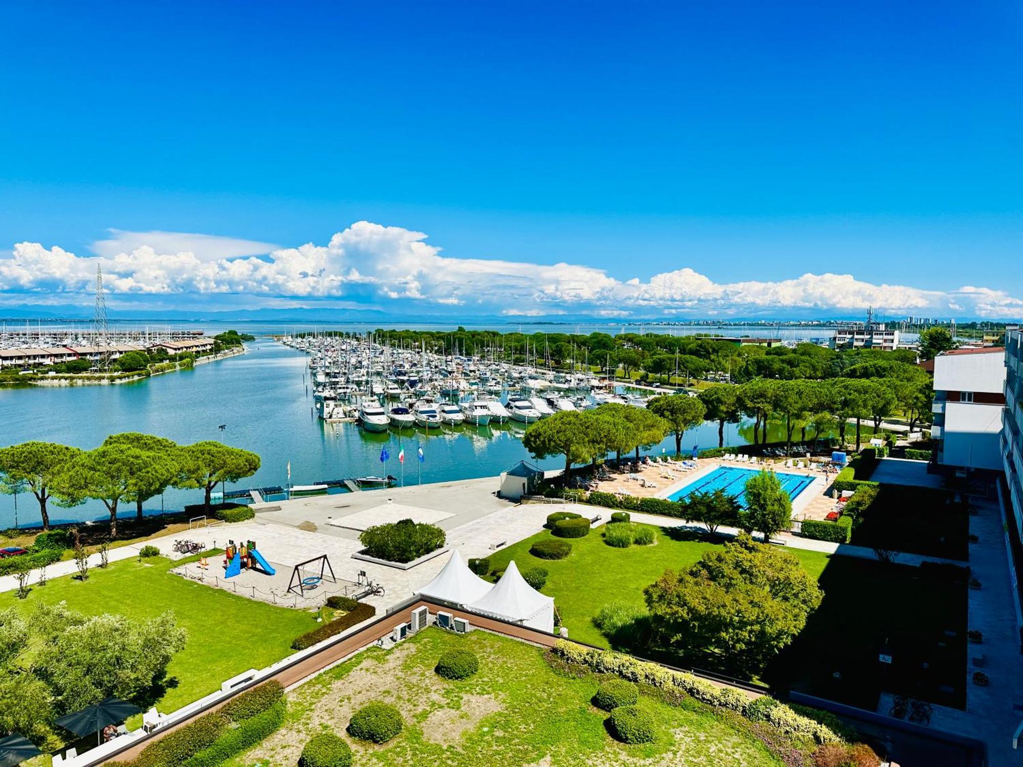 Marina Bay View Apartment Bevazzana Zewnętrze zdjęcie