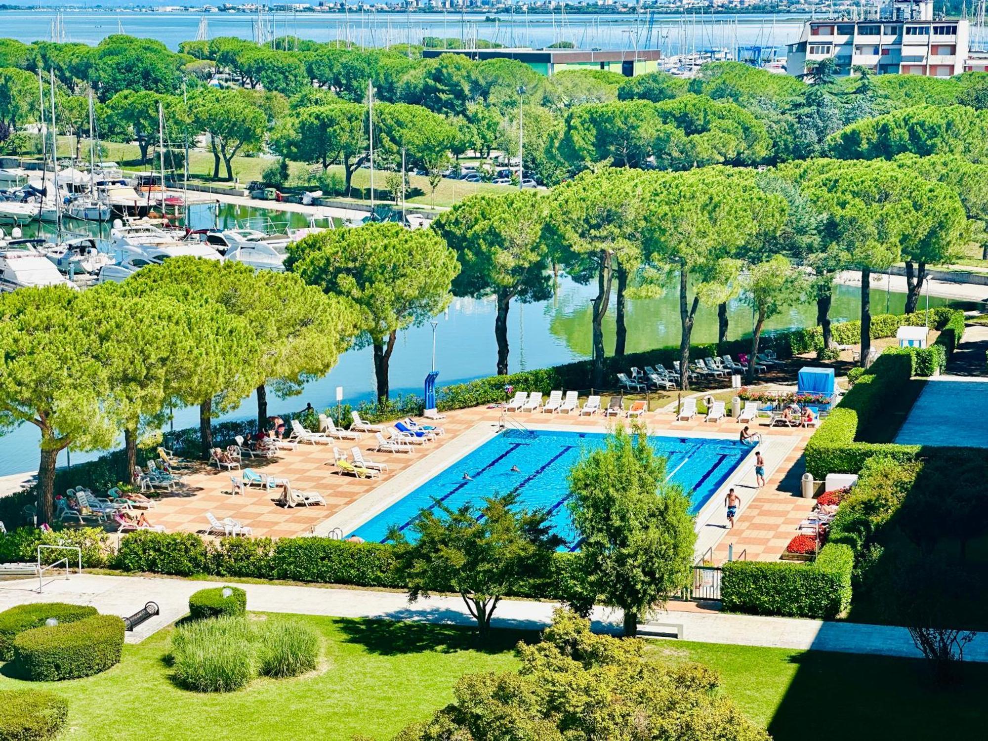 Marina Bay View Apartment Bevazzana Zewnętrze zdjęcie